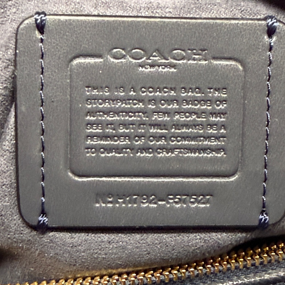 Coach Bag - Picture 9 of 9
